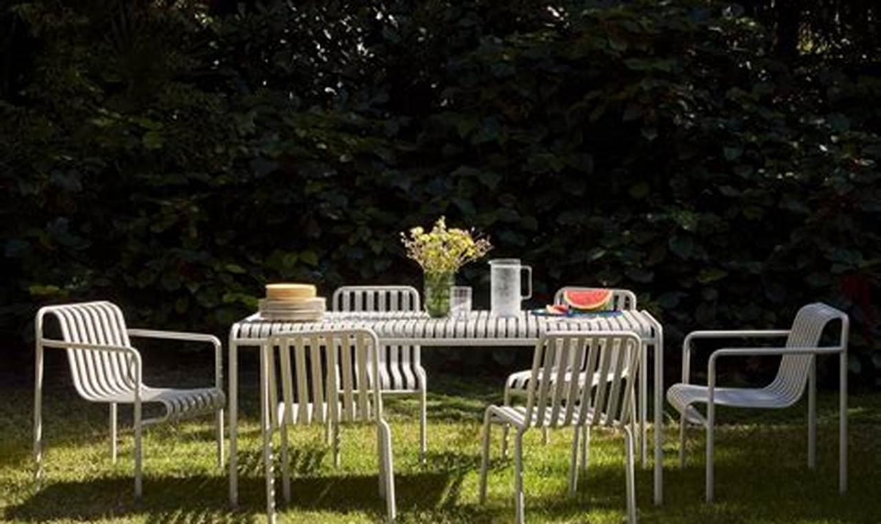 Eco-Chic Hay Garden Furniture: Rustic Outdoor Style The Ultimate Gardening Guide: Grow a Thriving Garden Year-Round Eco-Chic Hay Garden Furniture: Rustic Outdoor Style | The Ultimate Gardening Guide: Grow a Thriving Garden Year-Round