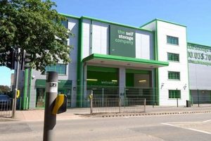 Garden City Self Storage: Secure Units &amp; More | The Ultimate Gardening Guide: Grow a Thriving Garden Year-Round