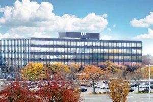 Discover: 585 Stewart Ave Garden City, NY Real Estate | The Ultimate Gardening Guide: Grow a Thriving Garden Year-Round