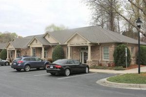 Living on New Garden Rd, Greensboro NC: Your Guide | The Ultimate Gardening Guide: Grow a Thriving Garden Year-Round