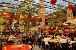 Design a Siamese Garden: Symmetrical Garden Guide The Ultimate Gardening Guide: Grow a Thriving Garden Year-Round Design a Siamese Garden: Symmetrical Garden Guide | The Ultimate Gardening Guide: Grow a Thriving Garden Year-Round