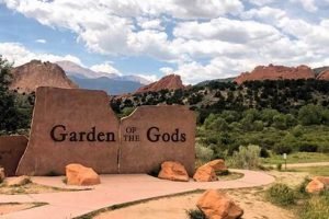 Discover the Garden of the Gods Art Festival | Colorado | The Ultimate Gardening Guide: Grow a Thriving Garden Year-Round
