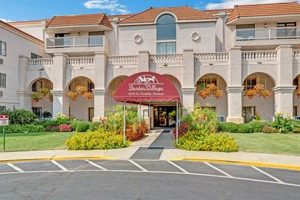 Your Ultimate Holiday Garden Village Guide & Tips | The Ultimate Gardening Guide: Grow a Thriving Garden Year-Round