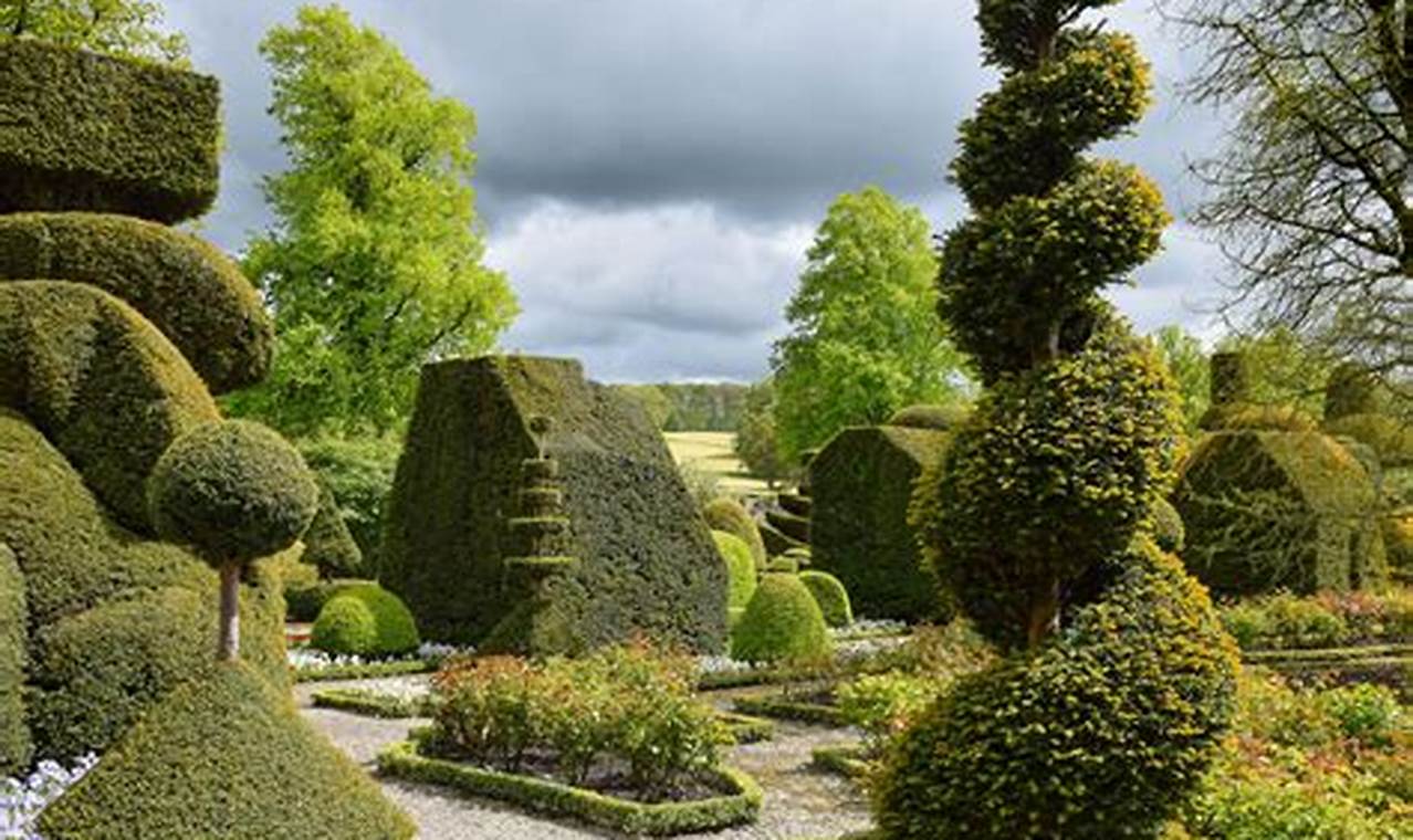 Sculpting Beauty: Garden Topiaries & Artistic Gardens | The Ultimate Gardening Guide: Grow a Thriving Garden Year-Round