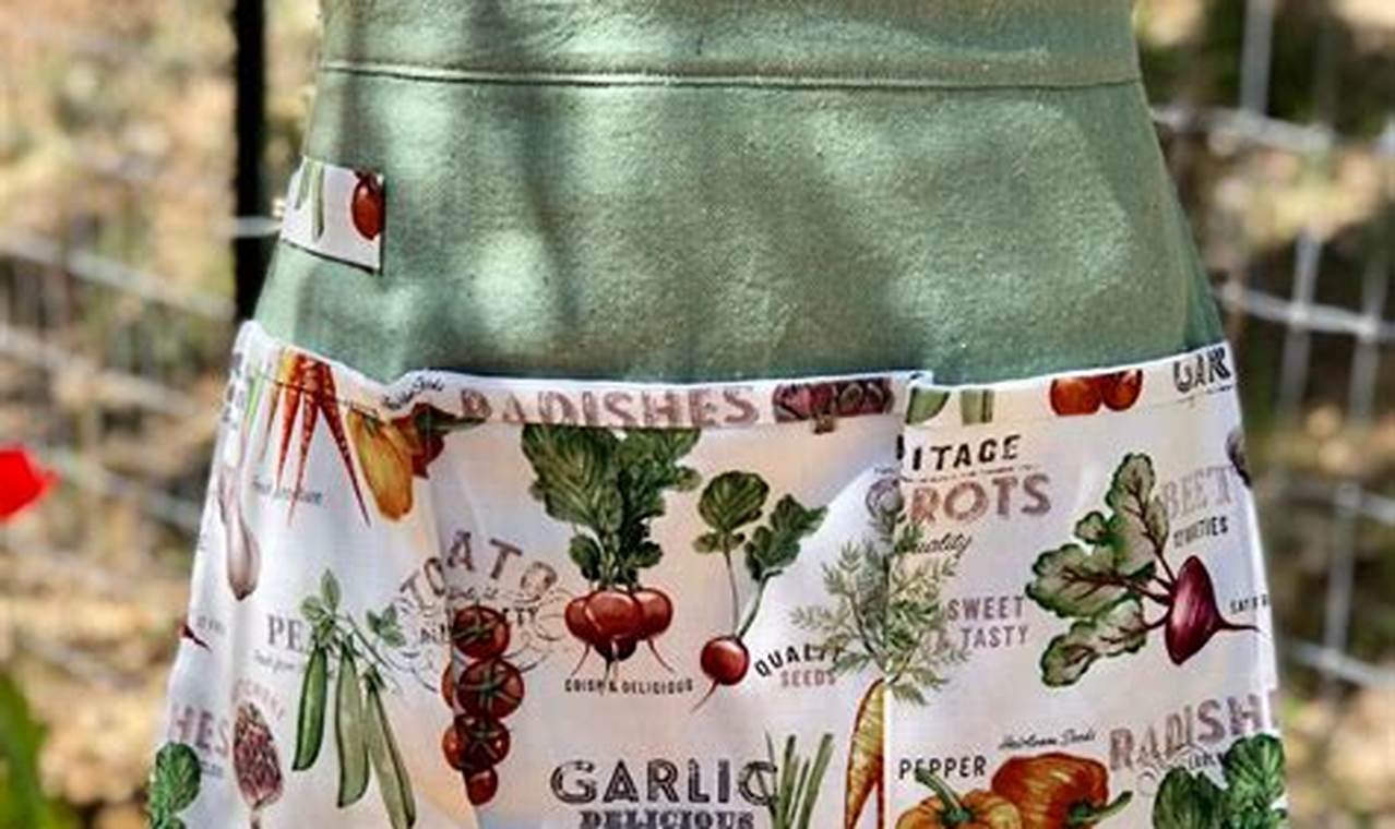Best Garden Apron Guide: Protect & Garden Better | The Ultimate Gardening Guide: Grow a Thriving Garden Year-Round